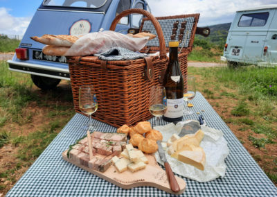L'Apéro dans les Vignes en 2CV